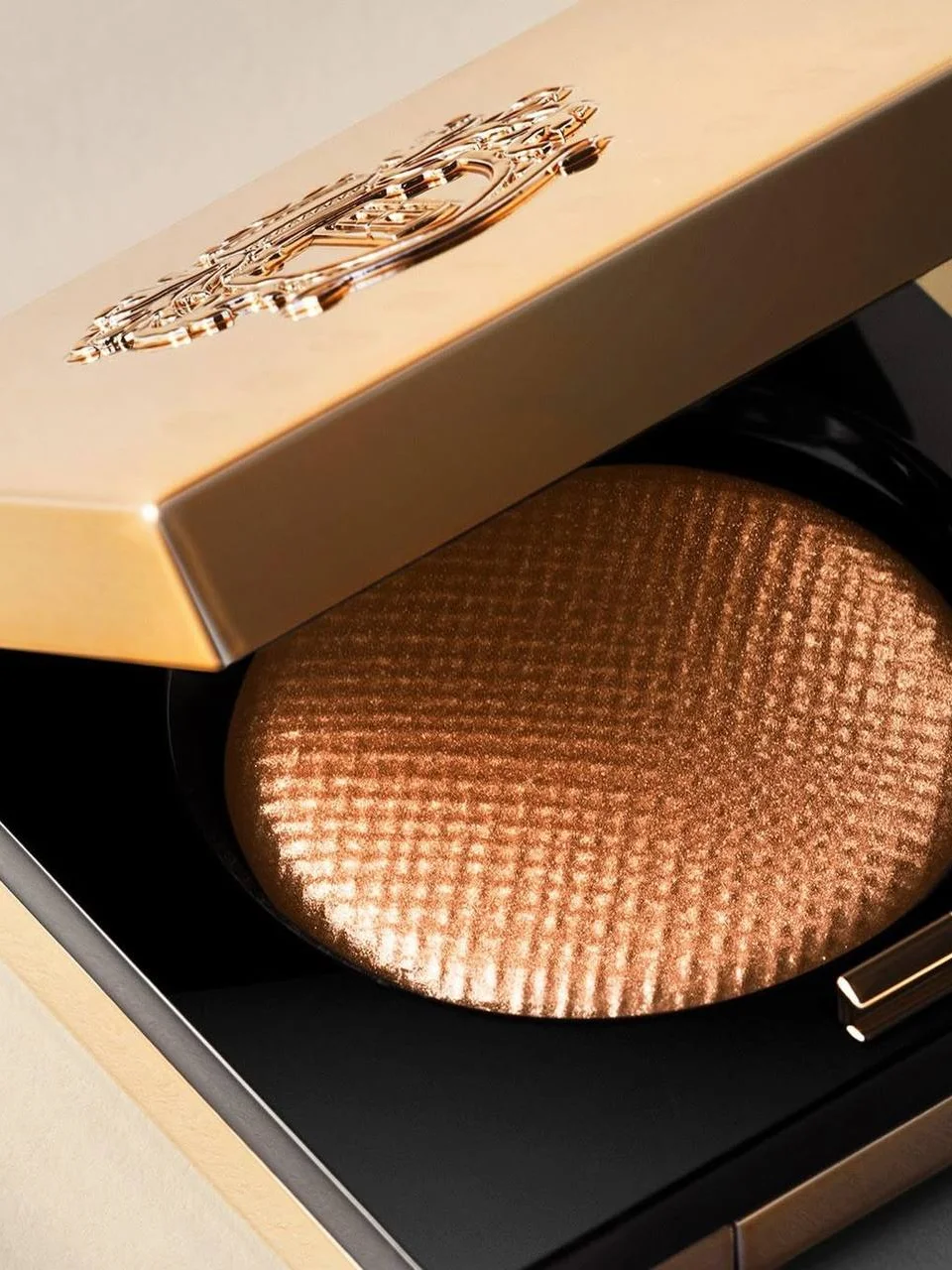 аналог теней для век Bobbi Brown