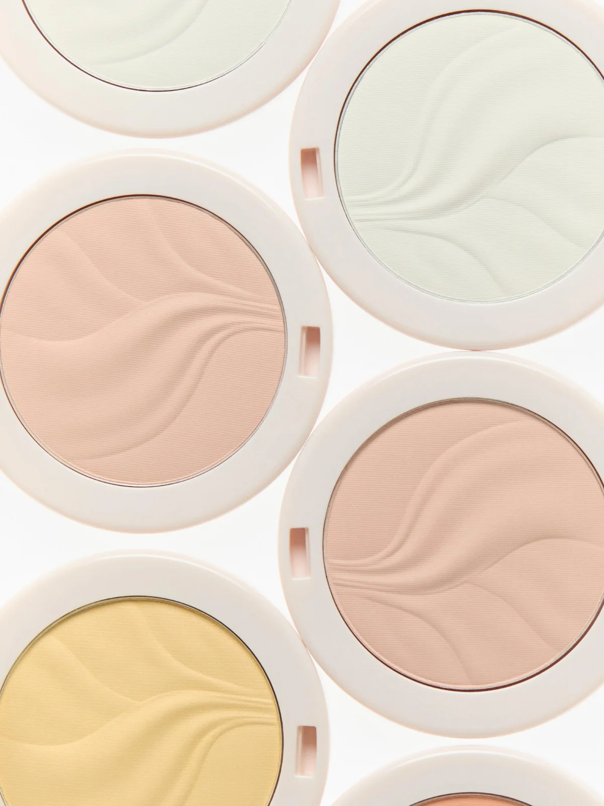 Kylie Cosmetics, кайли дженнер, кайли дженнер косметика, supple glaze hydrating prime, natural blur brightening powder, precise sculpting complexion brush
