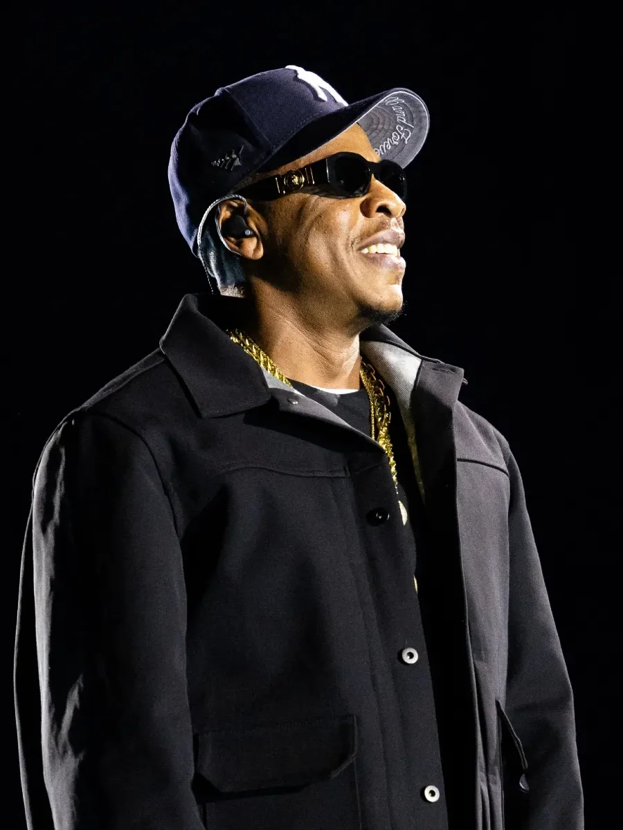Jay-Z, Джей Зи, Супербоул-2027, хедлайнер, кто выступит, программа, Бейонсе, Нас, Фаррелл Уильямс, The Roots