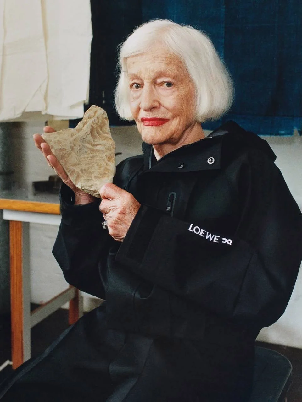 Loewe, On, лоэве, он, коллаборация, функциональная одежда, новинки, осень-зима 2026, Джоан Джонас, Тарек Атуи, Мартин Симс