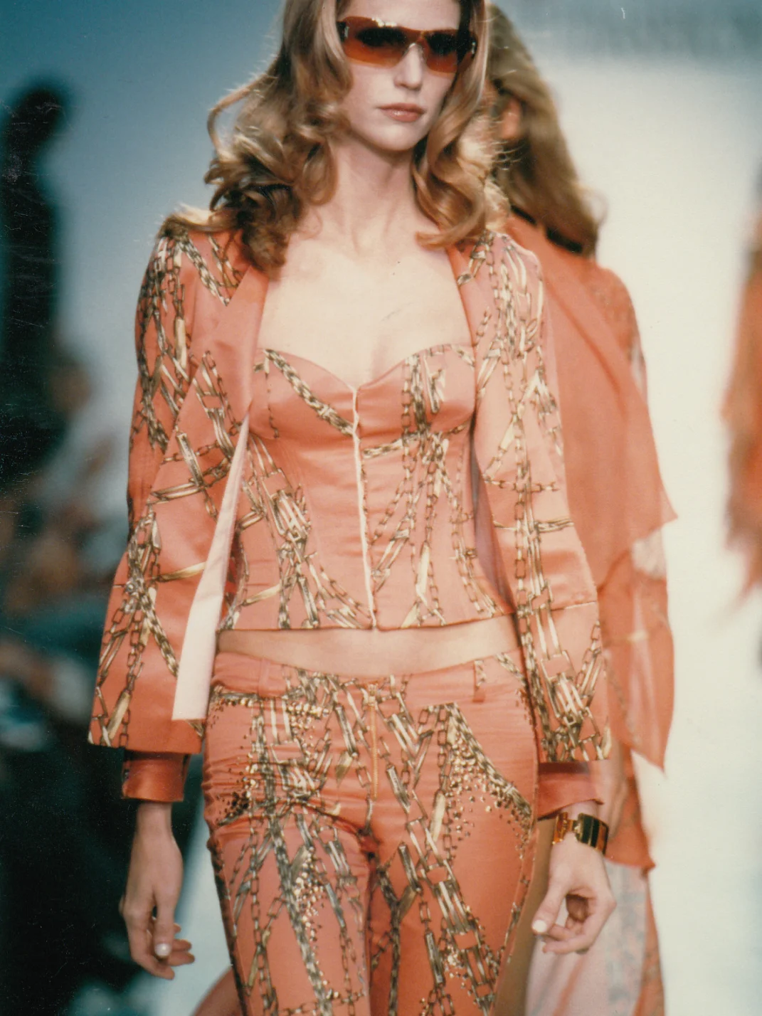 Valentin Yudashkin, весна-лето 2002
