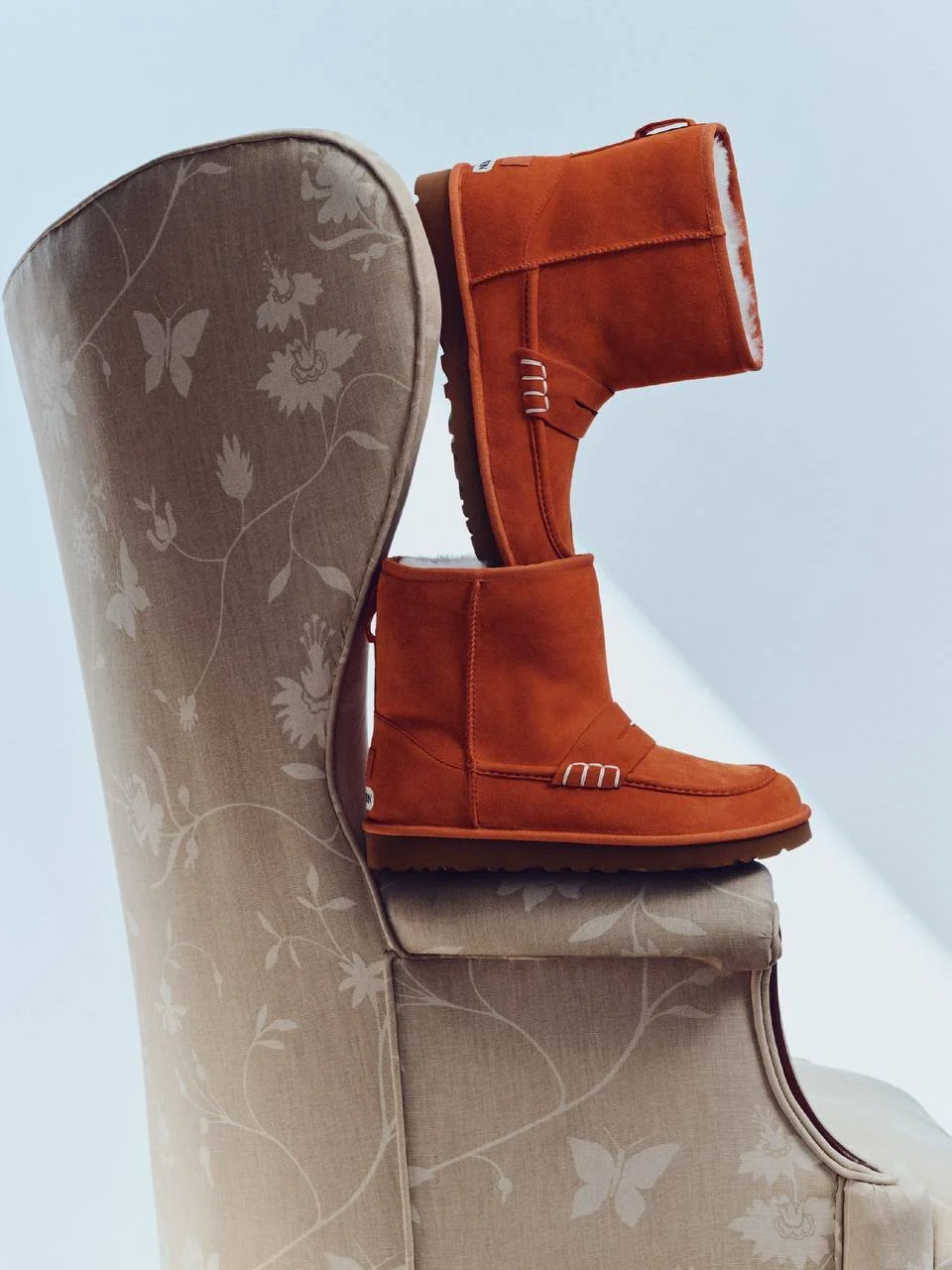 UGG, JW Anderson, угг, Джонатан Андерсон, новинки, коллаборация, угги, обувь на осень, осень 2026, тренды осень 2026