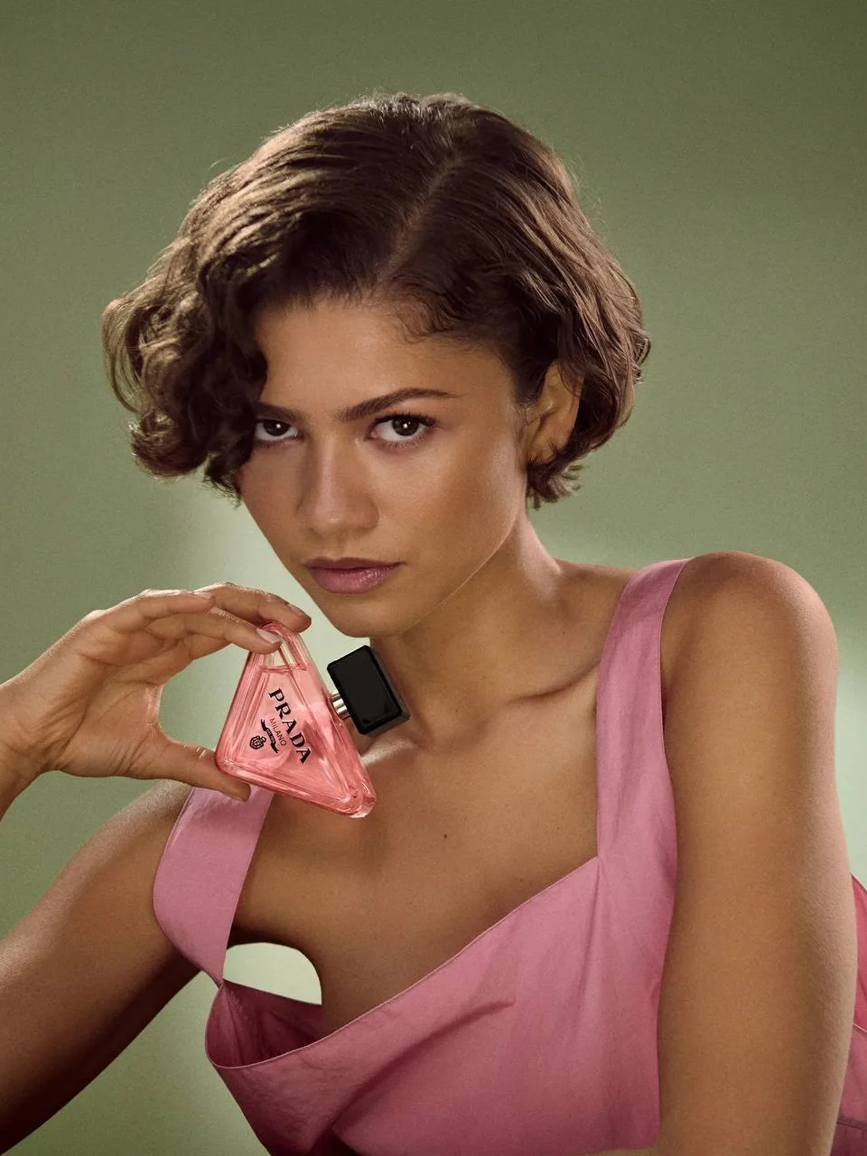 Зендея, Прада, Prada Beauty, Paradoxe Sweet Chemistry, парфюмы прада, Том Холланд