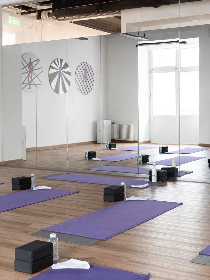 ubu yoga wellness свидание йога спорт