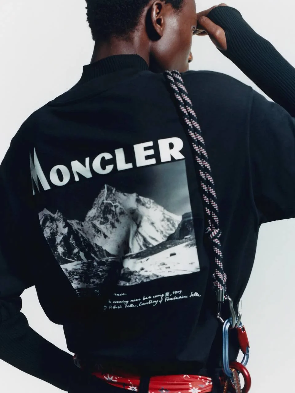 монклер moncler ready-to-wear новая коллекция архив верхняя одежда купить 2026