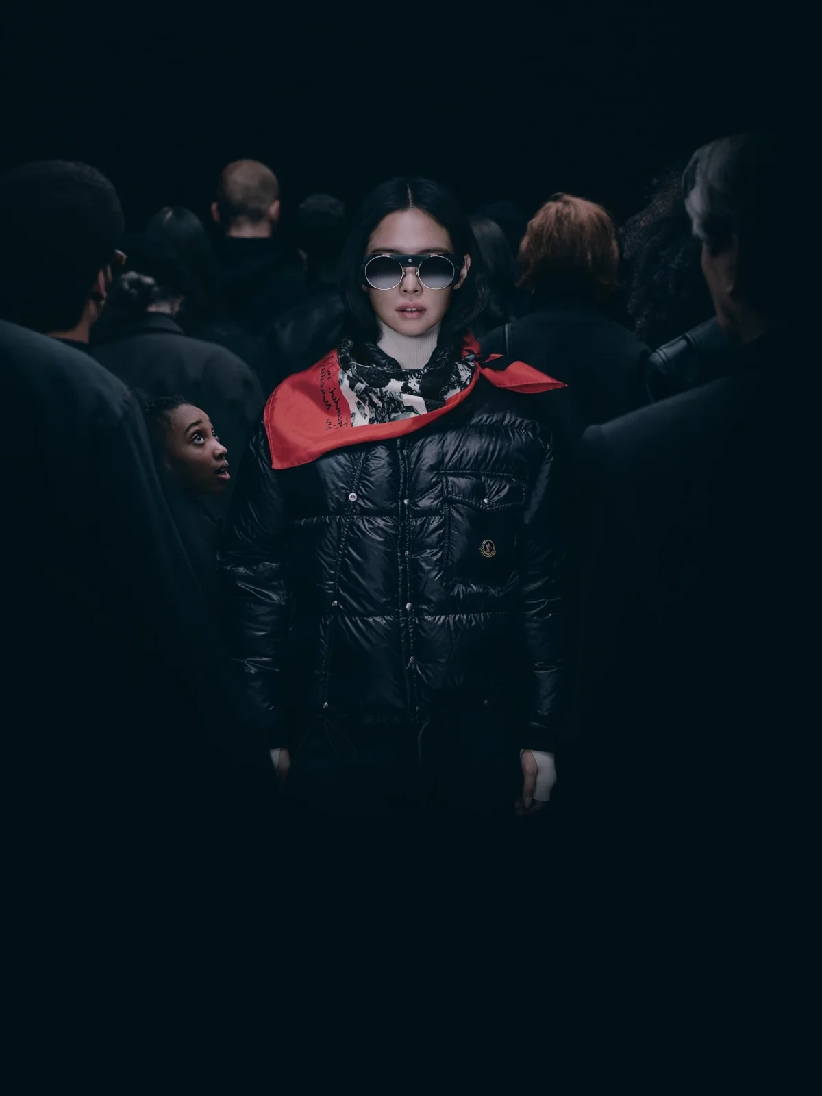 Moncler, монклер, дженни, блэкпинк, кей-поп, Blackpink, шер, Грейс Джонс, пуховики на зиму, зима 2026-2027 тренды, верхняя одежда на зиму