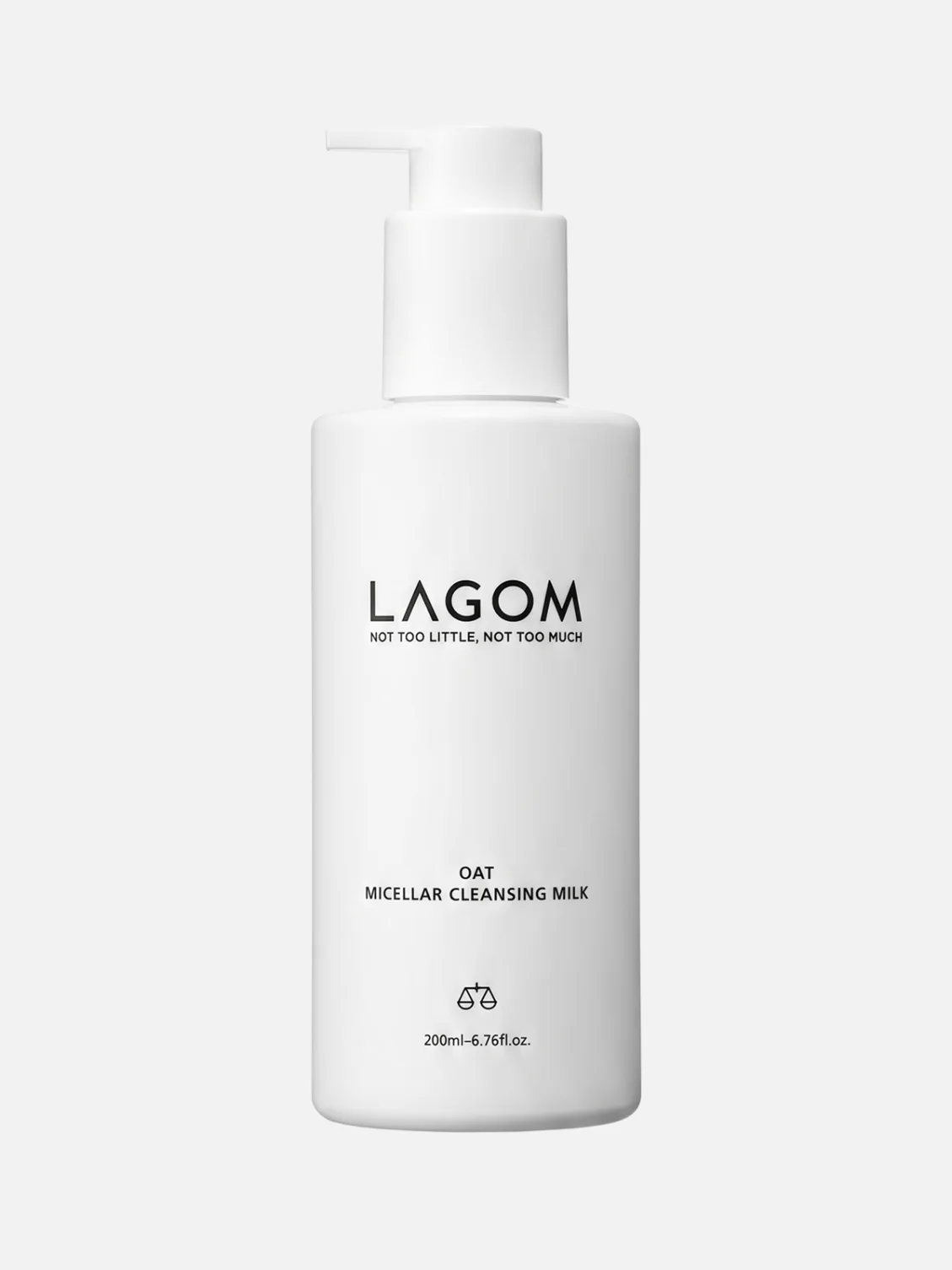 Мицеллярное молочко для умывания с овсом Oat Micellar Cleansing Milk, LAGOM, цена: 2 190 ₽