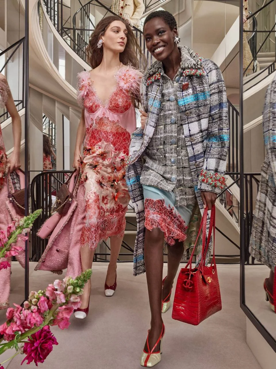 шанель, Chanel, осень-зима 2026, кампейн, Бхавита Мандава, Аденг Мариал, Нур Хан, Авар Одианг, новинки, flap bag
