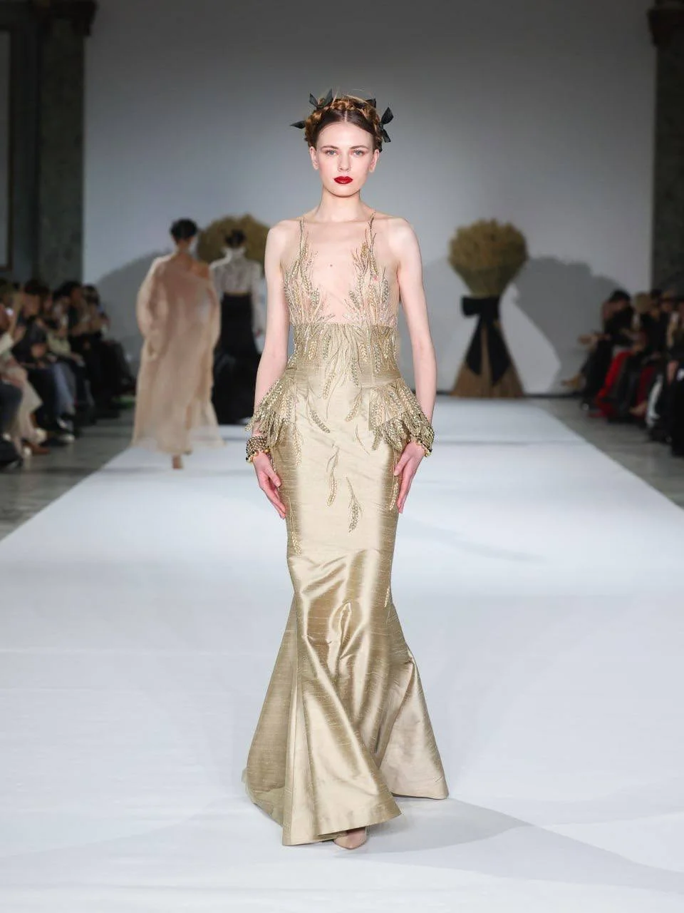 YANINA, Юлия Янина, YANINA показ, YANINA кутюр, YANINA на Неделе моды в Париже, YANINA платья