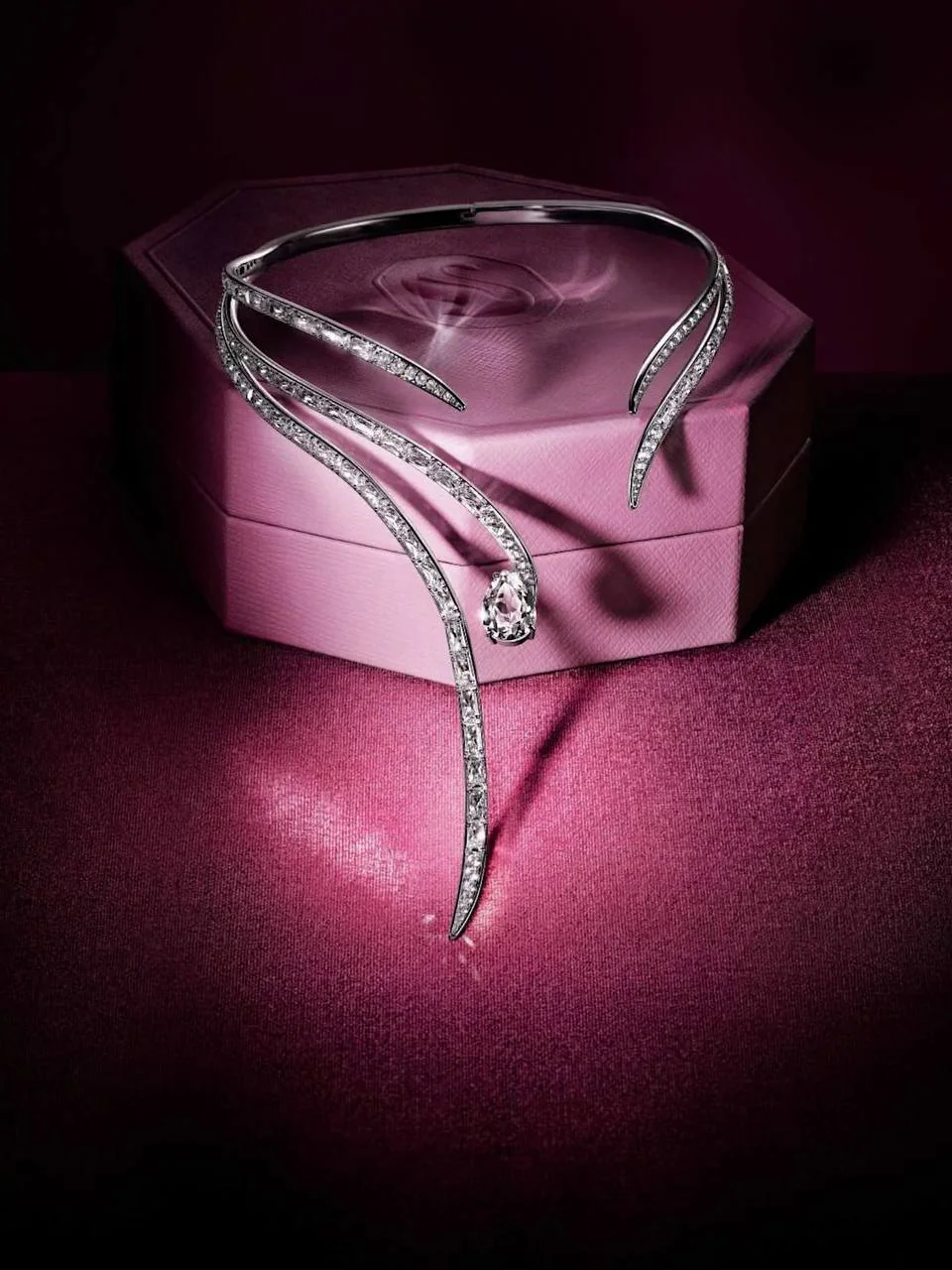 Swarovski, сваровски, ариана гранде, Joy, праздничная коллекция, Кристиан Бреслауэр, мюзиклы, Джованна Энгельберт