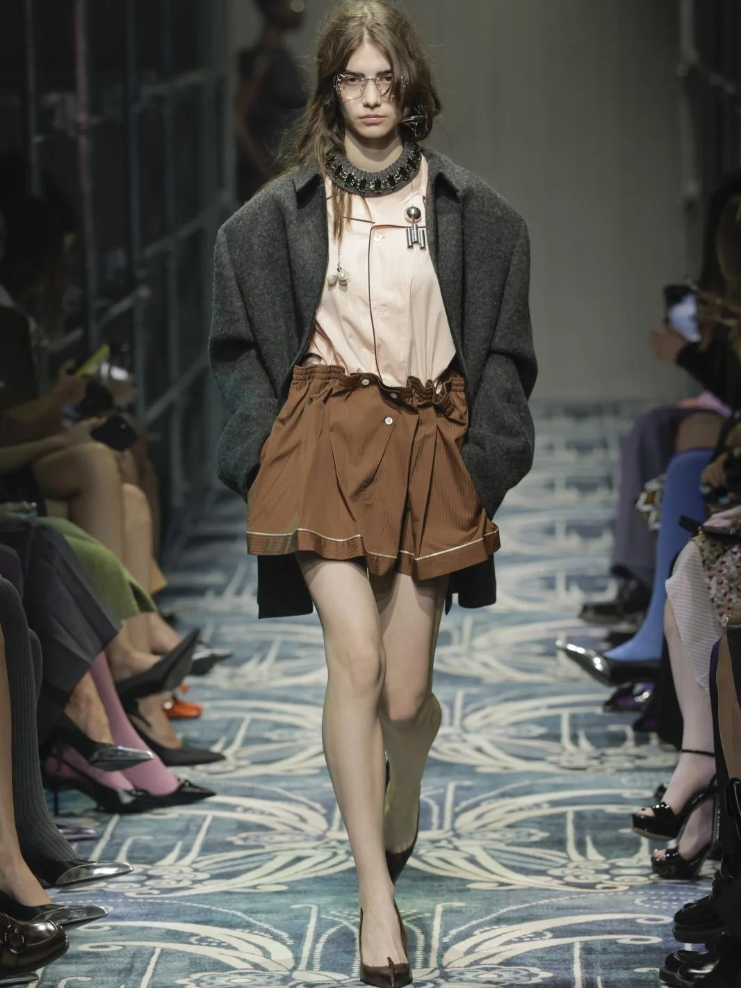 Валерия Потомова (@potomovalera) на показе Prada, Fall-Winter 2025