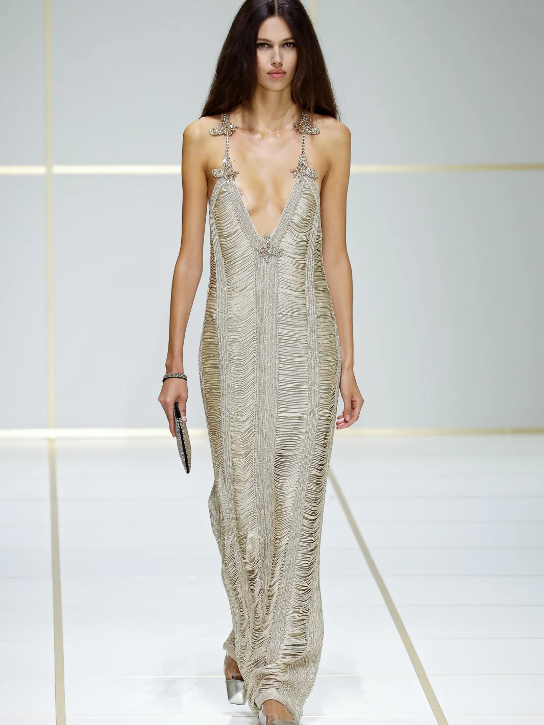 показ Giorgio Armani, весна-лето 2027