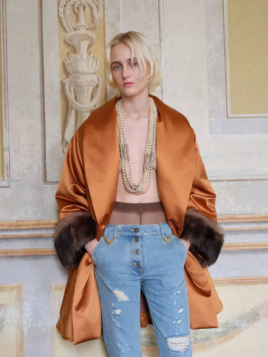 Valentino, Valentino cruise 2027, валентино, Алессандро Микеле, Villain Teens at the Villa, круизная коллекция Валентино
