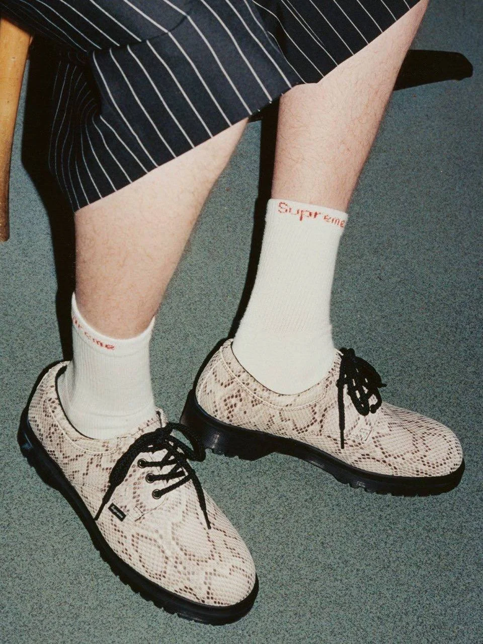 Supreme, Dr. Martens, суприм, др мартинс, мартинсы, суприм ботинки, суприм кроссовки, суприм и мартинс коллаборация