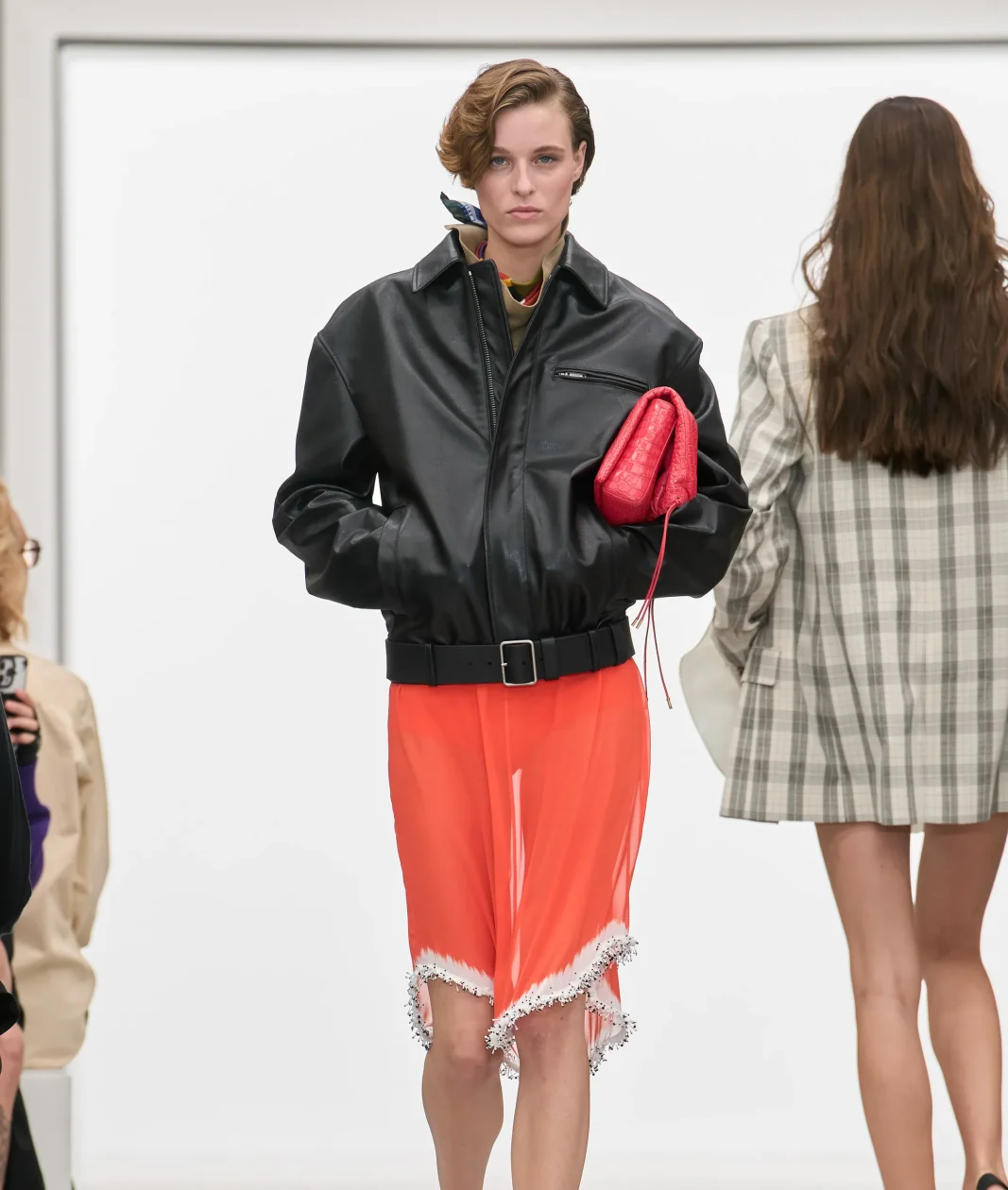 Третий акт: как прошел показ Loewe весна-лето 2027
