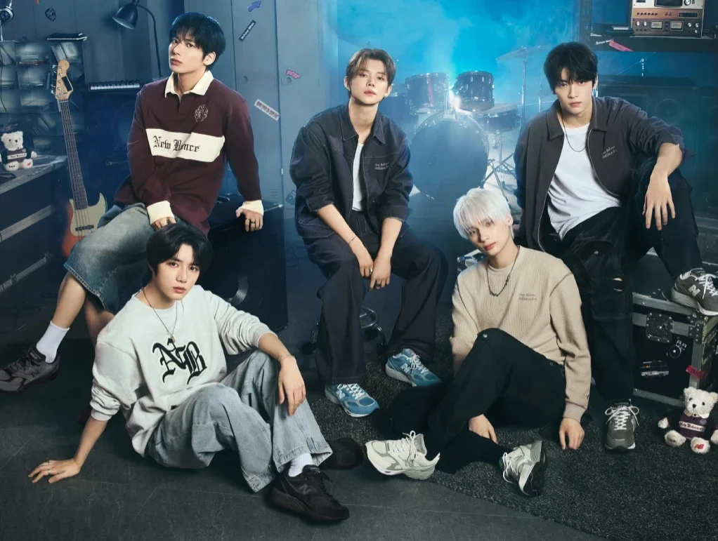 New Balance показал новый кампейн с участием группы Tomorrow X Together