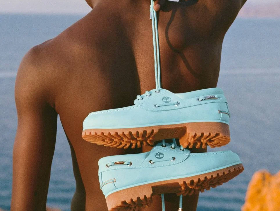 Jacquemus и Timberland выпустили обновленную модель лоферов La Bateau