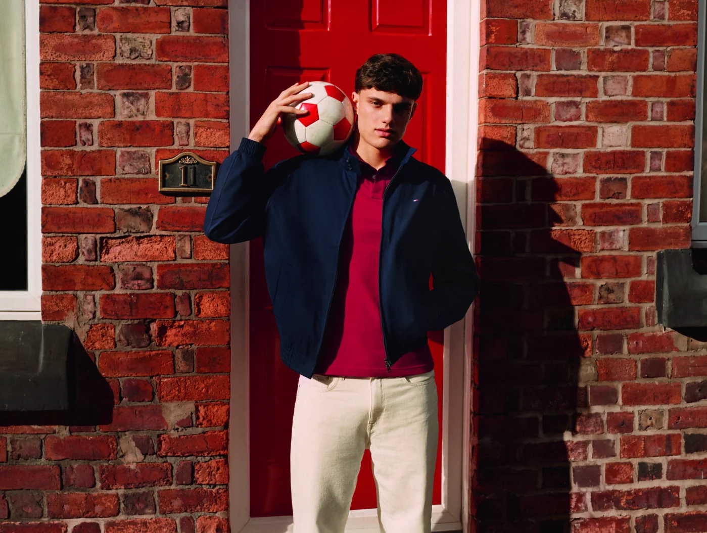 К чемпионату мира готовы: Tommy Hilfiger представил свежий кампейн с игроками «Ливерпуля»