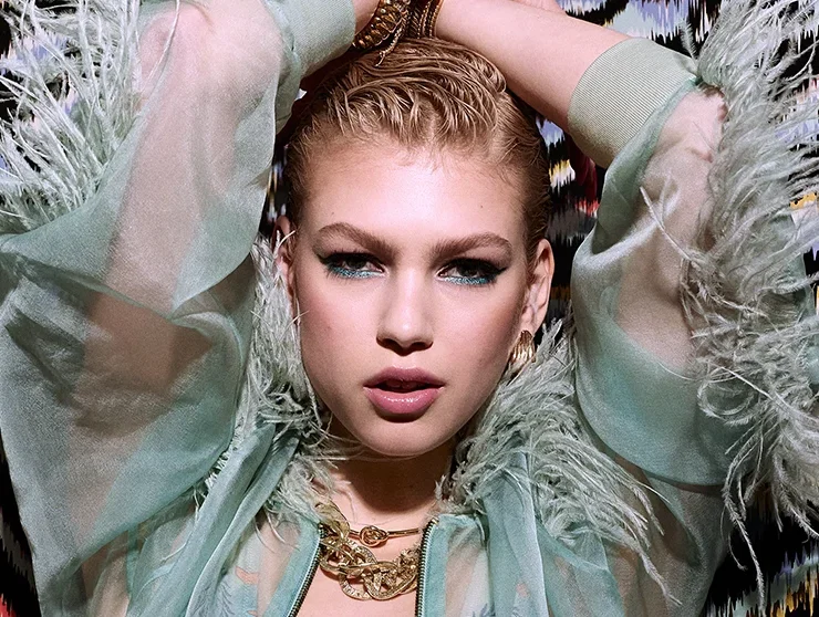 Цветная тушь, шиммеры и тинты: у Kiko Milano и Just Cavalli вышла коллекция косметики