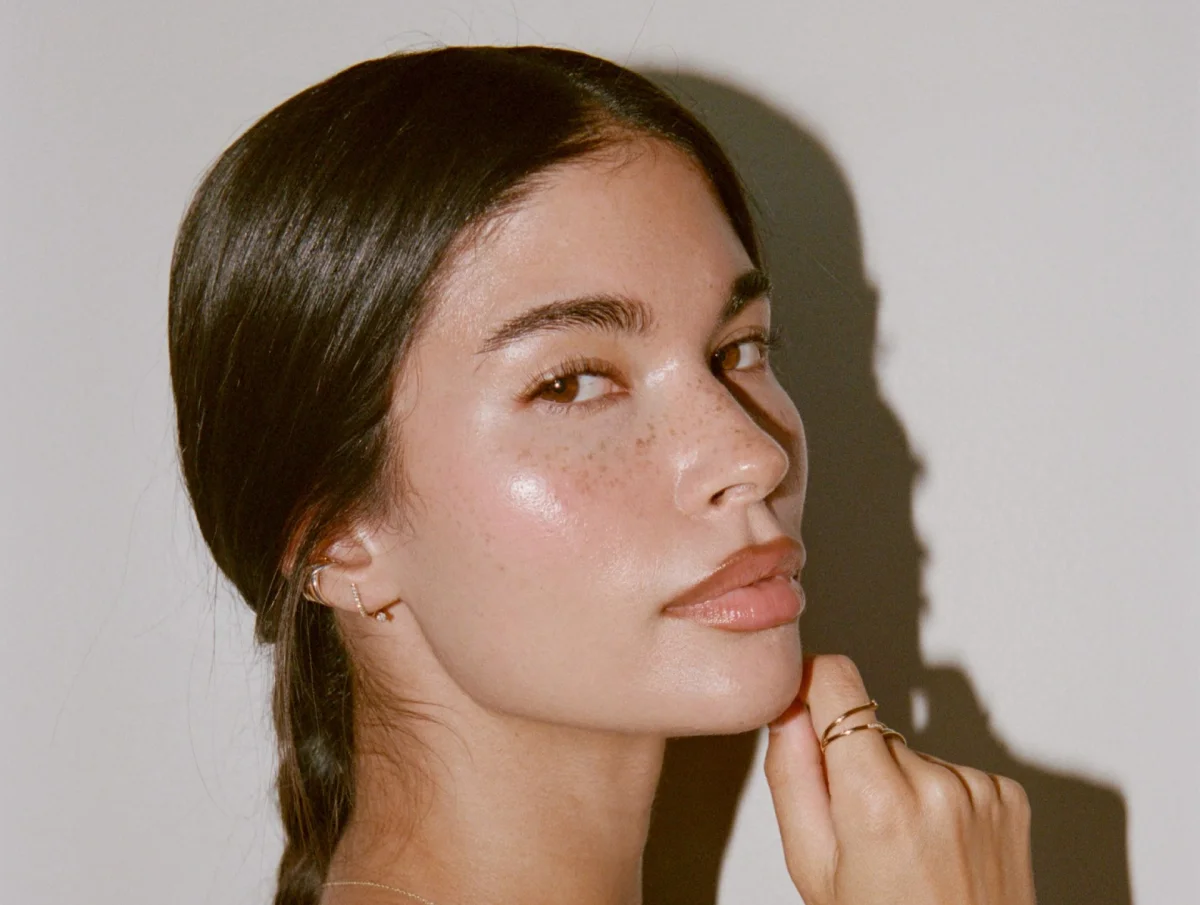 Anti-blush — почему этой осенью все отказываются от ярких румян