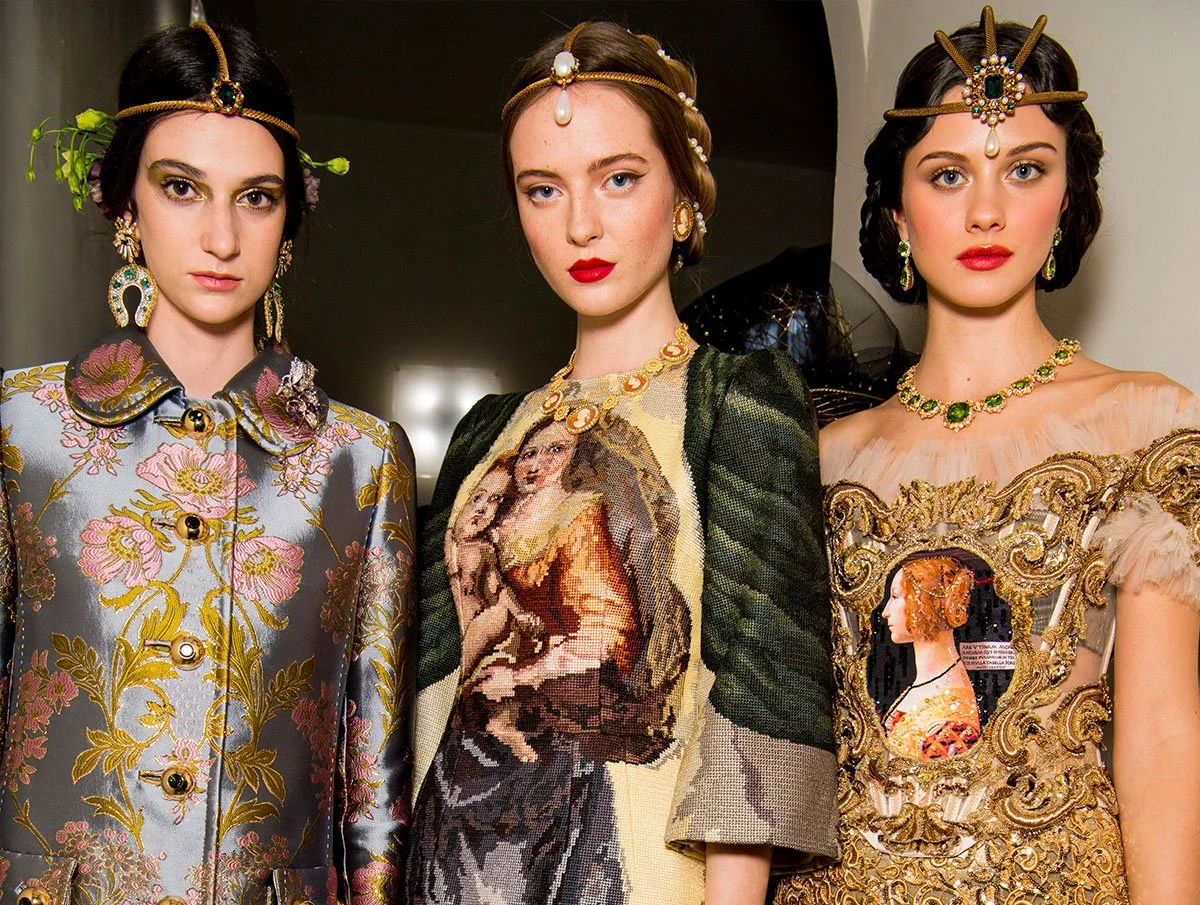 От античности до модерна: Dolce & Gabbana выпустил книгу о связи бренда с искусством